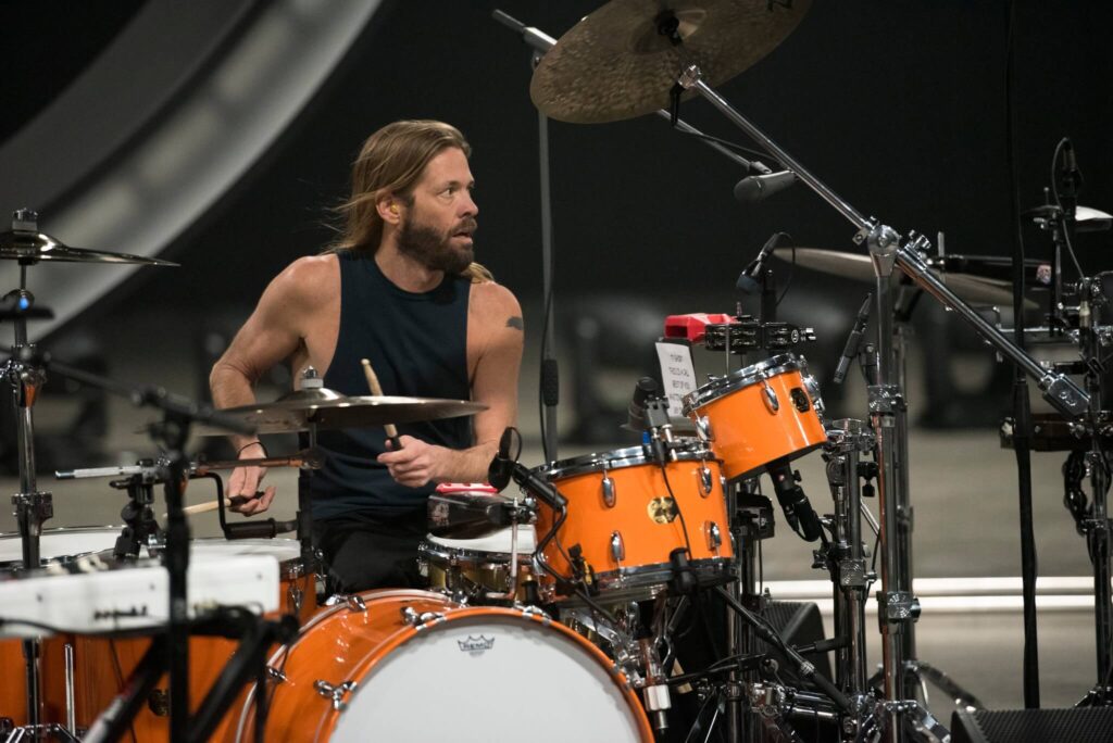 Taylor Hawkins. Foto Foo Fighters Fabook Oficial