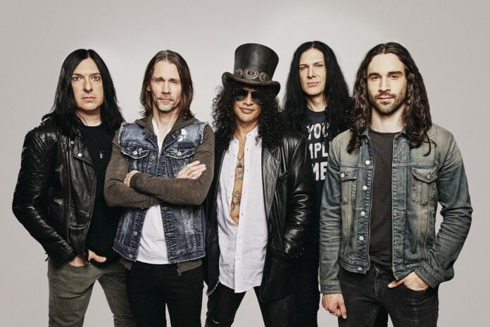 SLASH FT. MYLES KENNEDY & THE CONSPIRATORS. Foto por Morgan Thomas